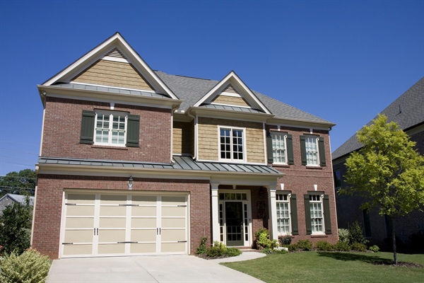 Garage Door Replacement Ideas to Boost Home Value