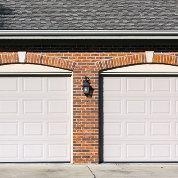 What Causes Garage Door Grinding and Scraping Noises?