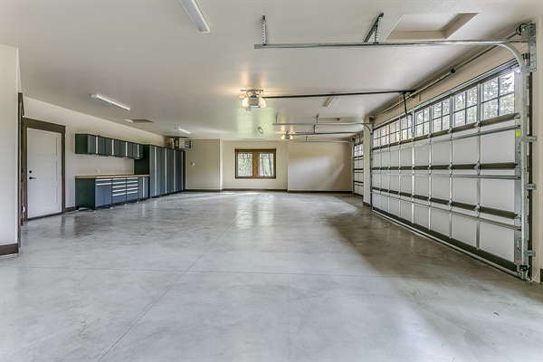 Lifestyle Screens for Functional Garage Living Spaces
