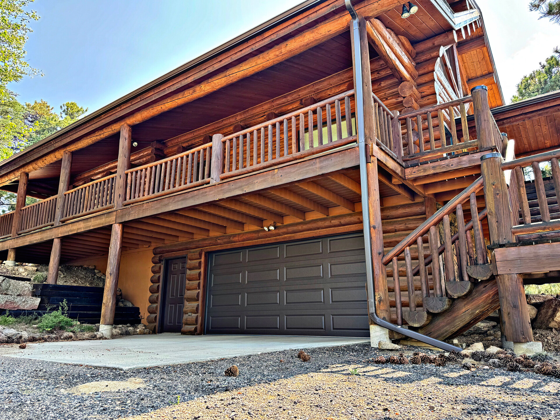 Residential home with garage doors